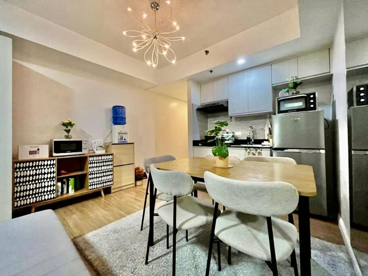 Abreeza Studio Suite 2321 - Pool, Wifi, City View, Washer, Ac, Netflix, Mall Davao City 외부 사진